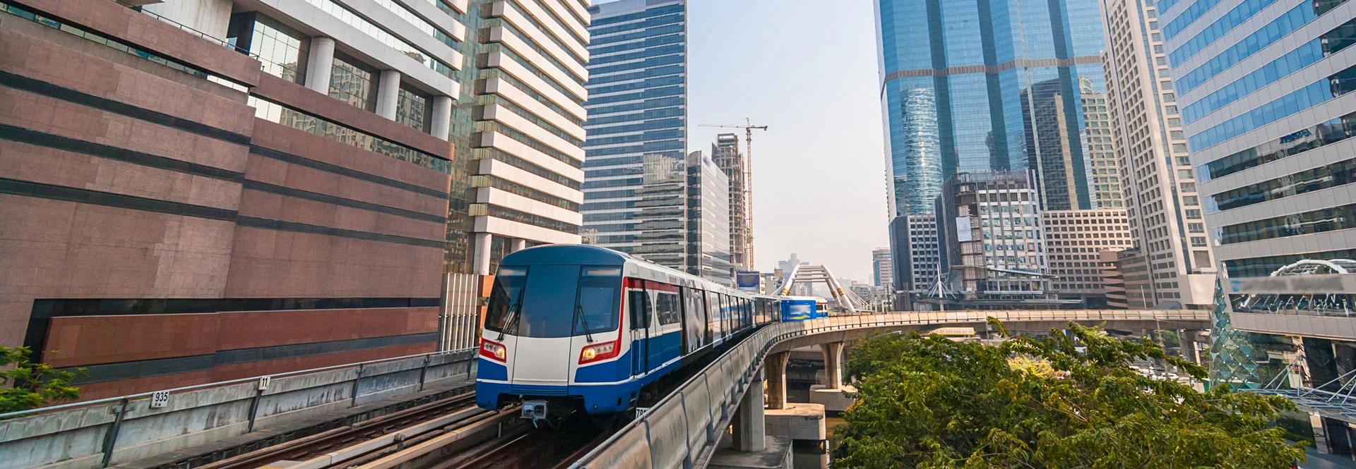 บ้านเดี่ยว ทาวน์โฮม คอนโดติดรถไฟฟ้า BTS-MRT-Airport Link