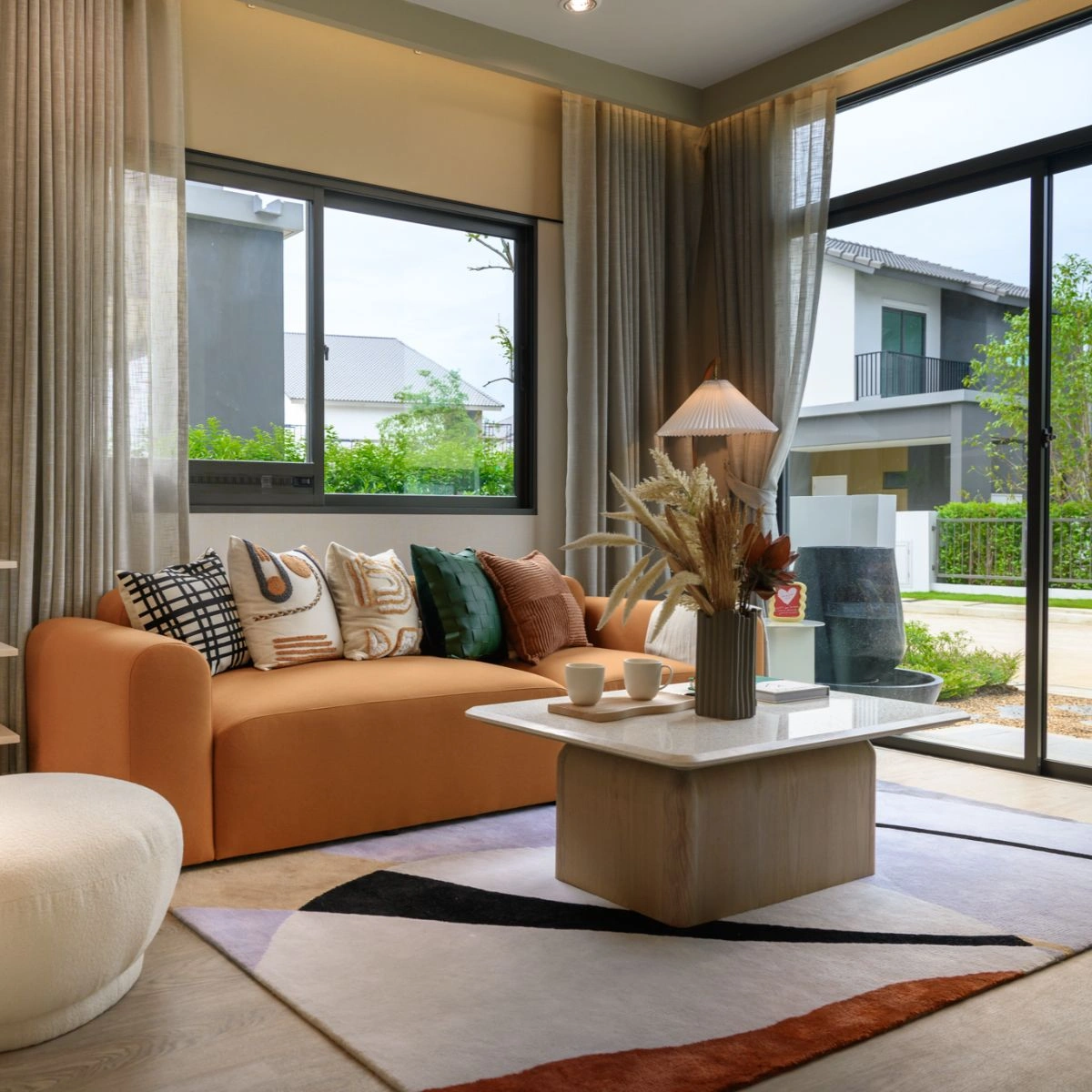 บ้าน อณาสิริ ชัยพฤกษ์ - วงแหวน 2 เลขที่ 999/77 ทิศใต้ แปลงมุม โซนส่วนตัว