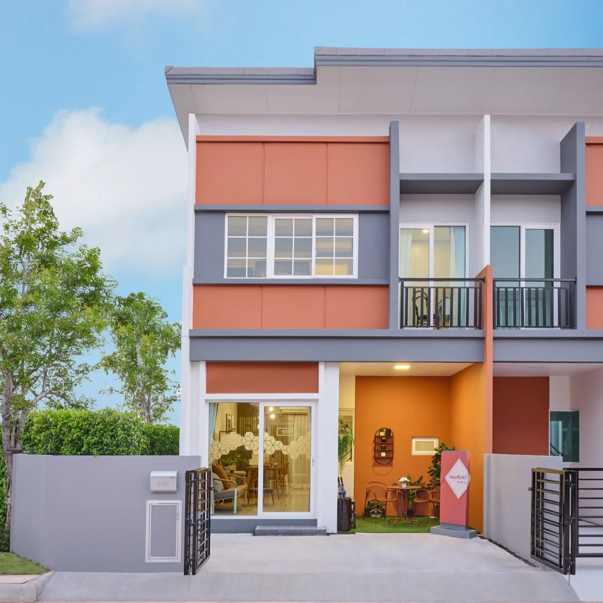 บ้าน อณาสิริ มะลิวัลย์ เลขที่ 227 ทิศใต้ 