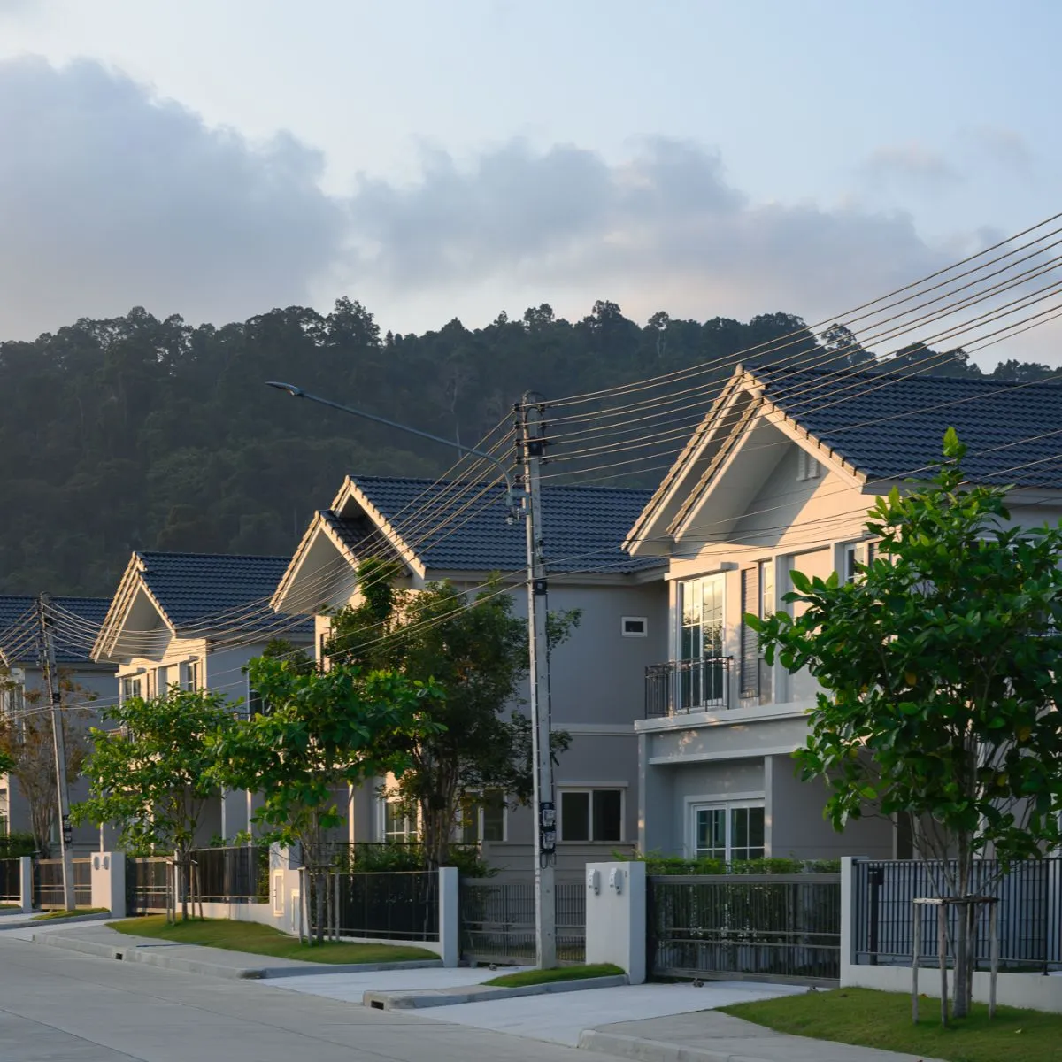 บ้าน อณาสิริ ป่าคลอก ภูเก็ต เลขที่ 141/93 ทิศใต้ โซนใหม่ บ้านวิวภูเขา