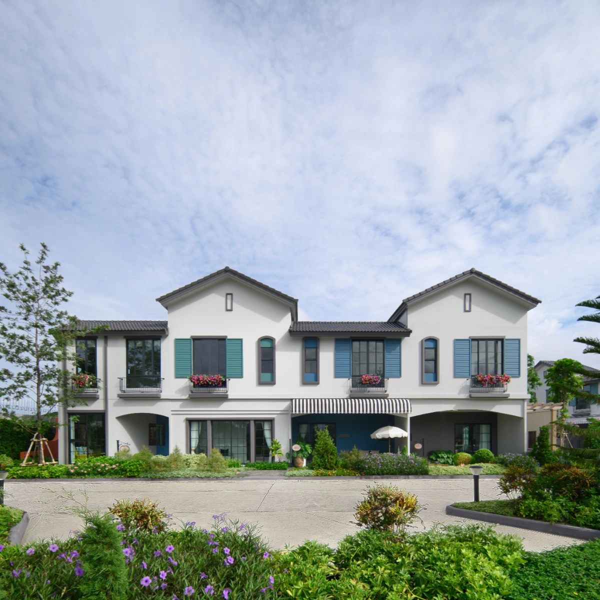 บ้าน อณาสิริ ศรีนครินทร์ - แพรกษา เลขที่  188/184 ทิศใต้ เปิดเฟสใหม่ ใกล้สวนและคลับเฮาส์