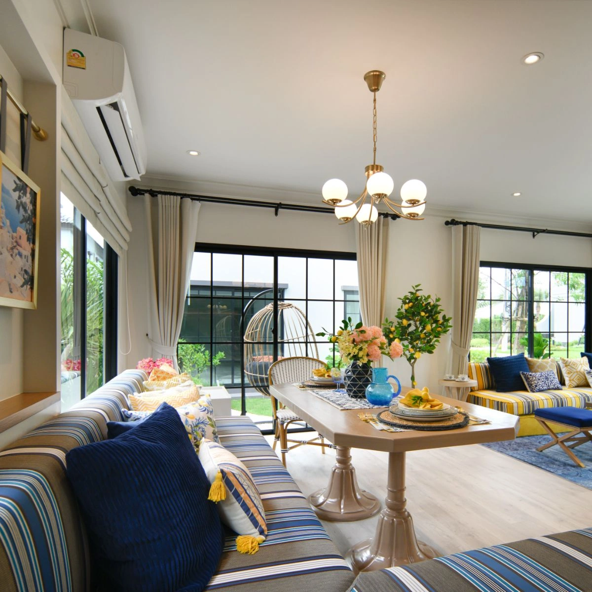บ้านเดี่ยว อณาสิริ ศรีนครินทร์ - แพรกษา เลขที่ 188/354 ทิศใต้ *บ้านตัวอย่าง*<br> บ้านแฝด โซนหน้าโครงการ ใกล้คลับเฮาส์
