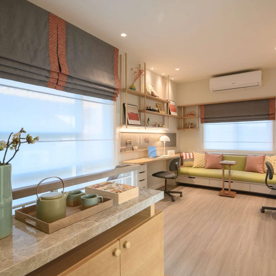 บ้าน อณาสิริ ติวานนท์ - ศรีสมาน เลขที่ 119/135 ทิศใต้ บ้านเดี่ยวที่ดินใหญ่