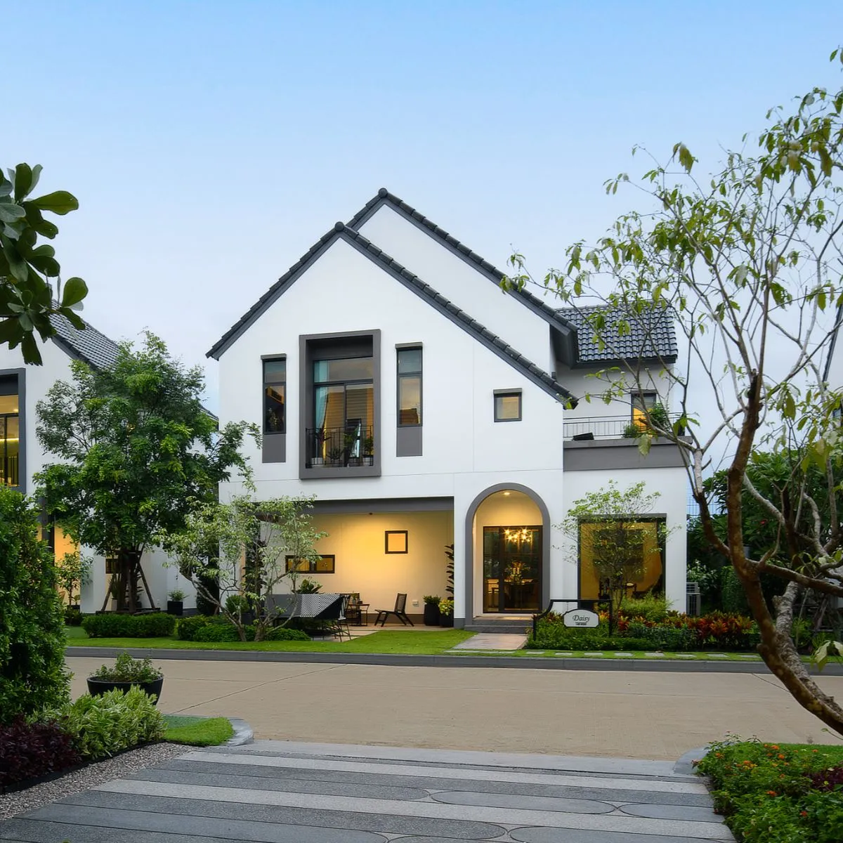 บ้าน สราญสิริ บางนา เลขที่ 88/170 ทิศใต้ แปลงมุม ที่ดินใหญ่