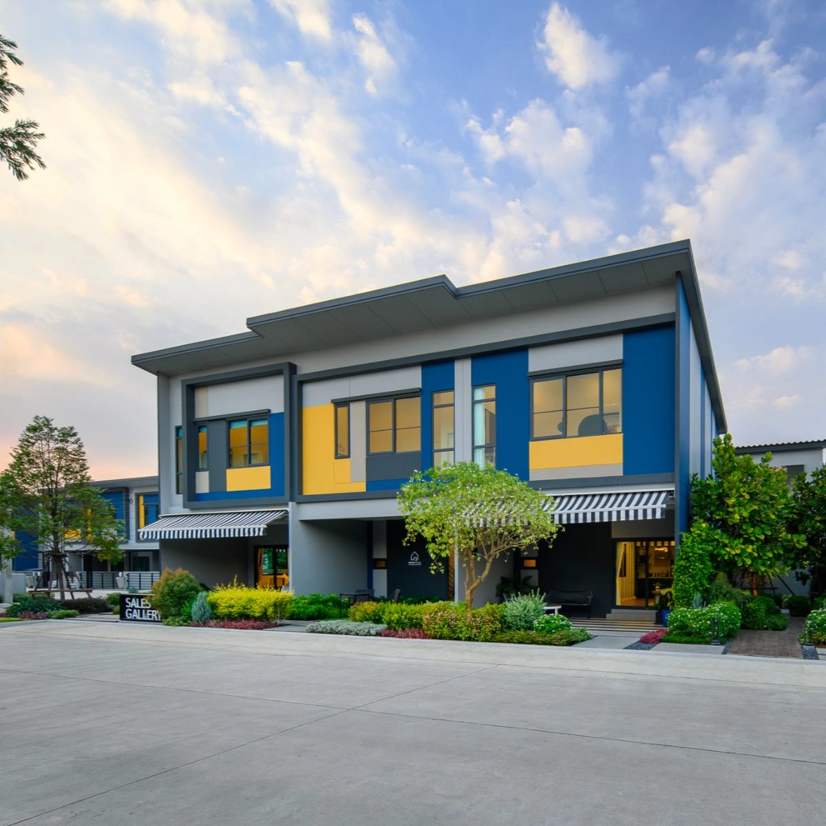 ทาวน์โฮม สิริ เพลส ประชาอุทิศ 75 เลขที่ 99/64 ทิศใต้ แปลงกลาง