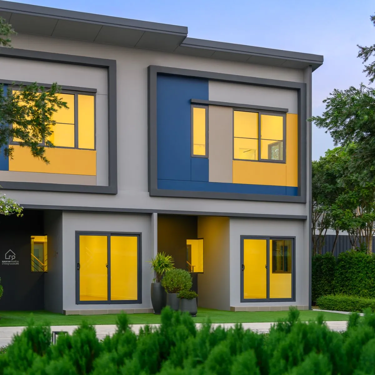 ทาวน์โฮม สิริ เพลส ประชาอุทิศ 75 เลขที่ 99/70 ทิศใต้ แปลงกลาง