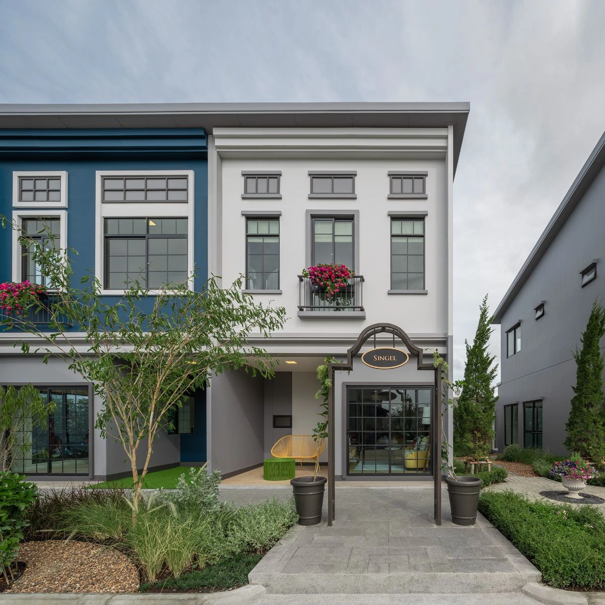 ทาวน์โฮม สิริ เพลส ราชพฤกษ์ - นครอินทร์ เลขที่ 299/122 ทิศเหนือ โซนใหม่ ใกล้สวน แปลงมุม