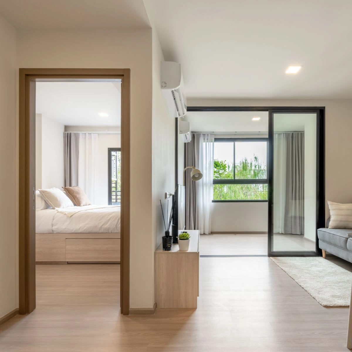 คอนโด เดอะ มูฟ สุขุมวิท 107 เลขที่ 010508 ทิศใต้ ห้องมุม แต่งครบ พร้อมเข้าอยู่