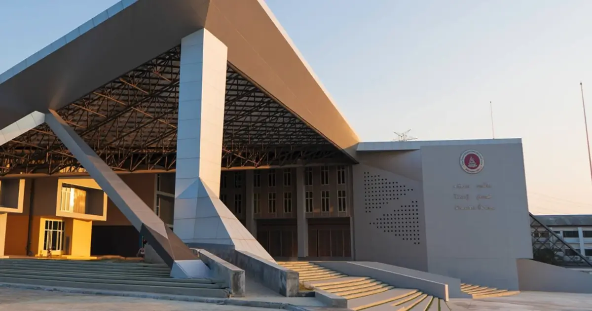โรงเรียนย่านบางนา โรงเรียนสาธิตมหาวิทยาลัยรามคำแหง วิทยาเขตบางนา