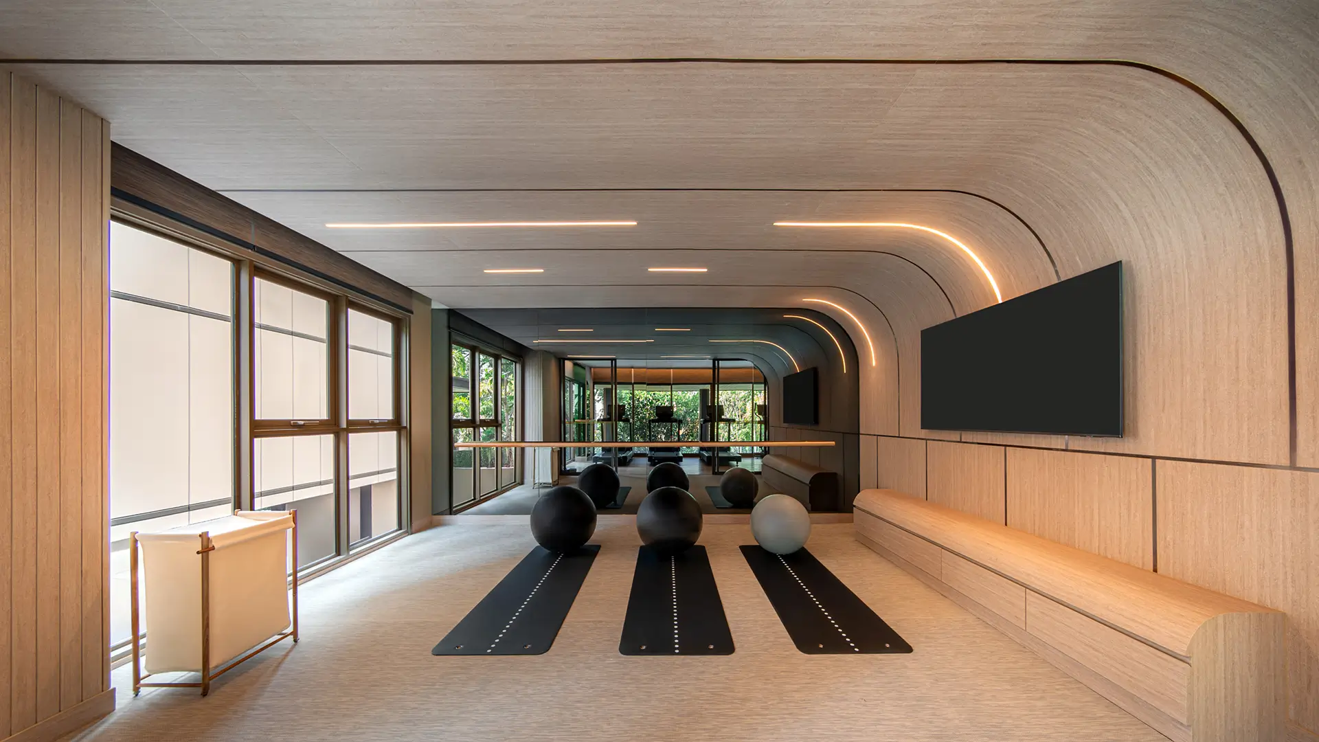 YOGA ROOM