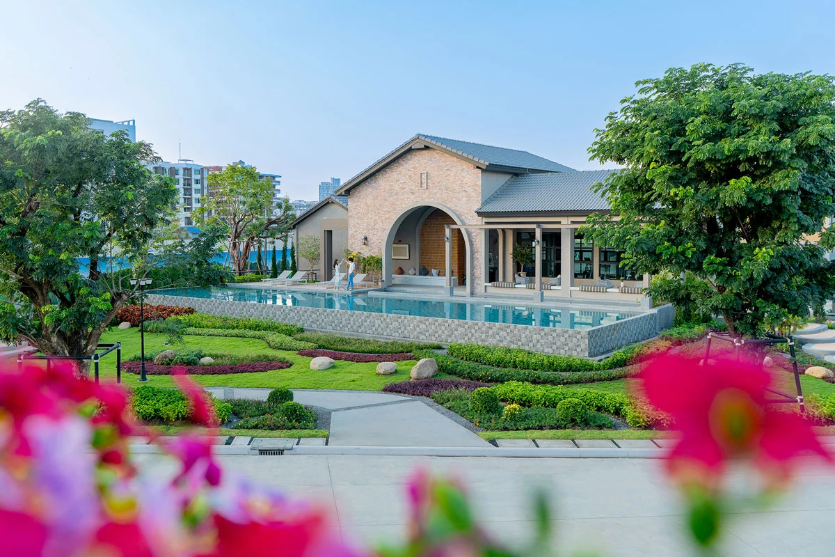 อณาสิริ พายัพ