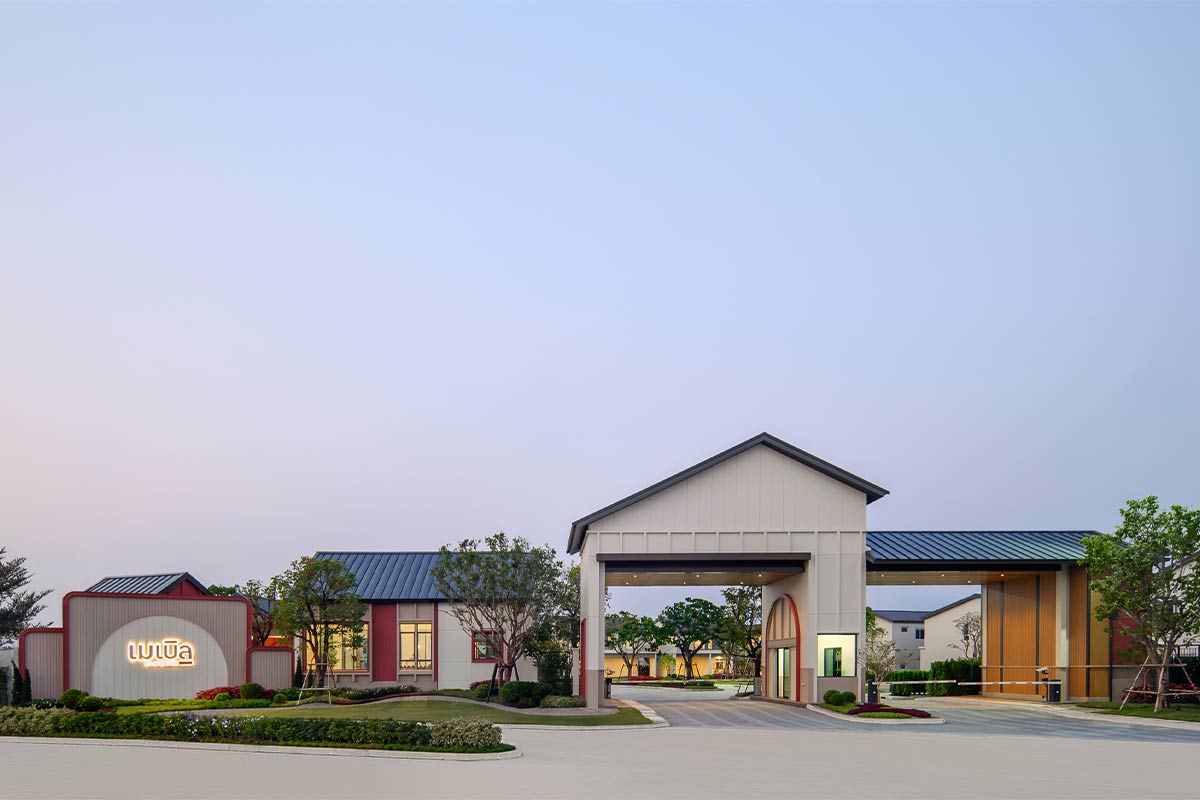 เมเบิล ประชาอุทิศ 90